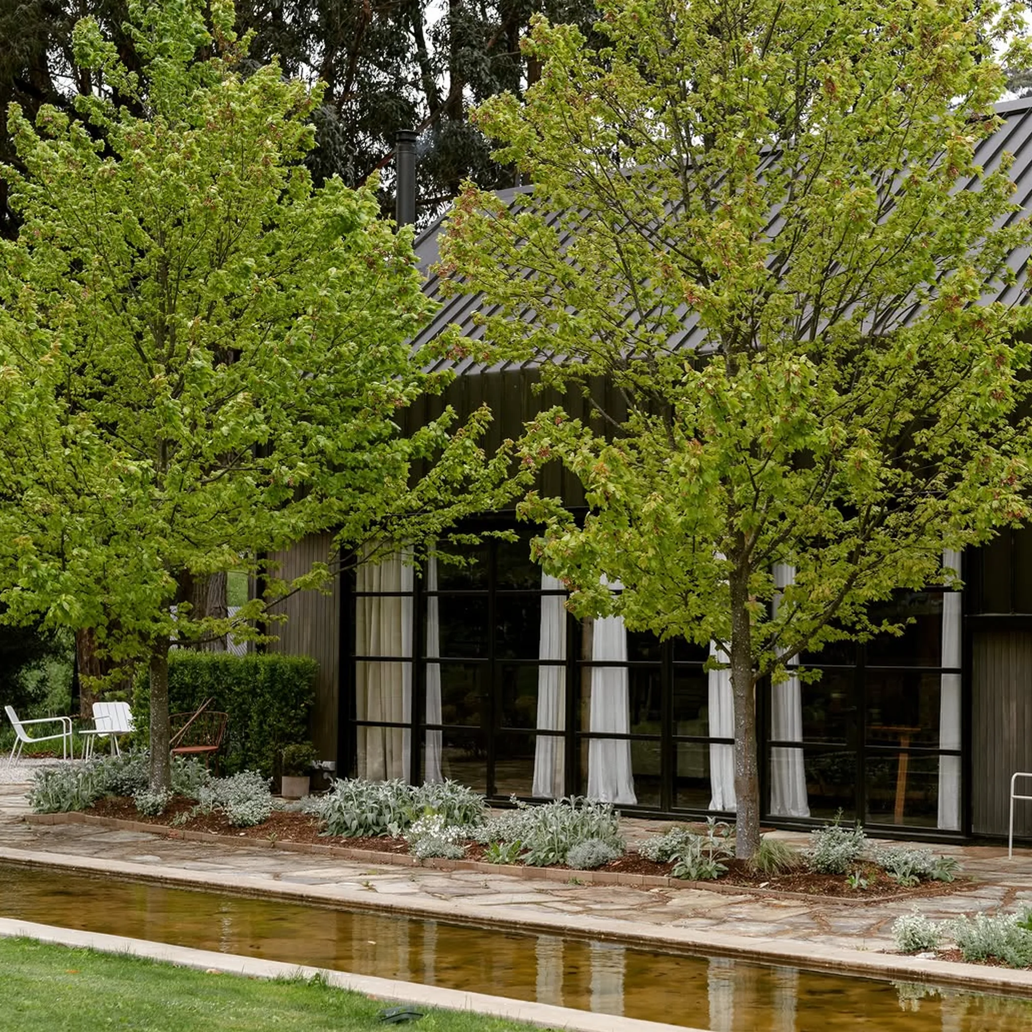 romantic central highlands accommodation setting